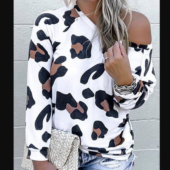 RESTOCKED! White Leopard Print Long Sleeve Top - Picture 6 of 11
